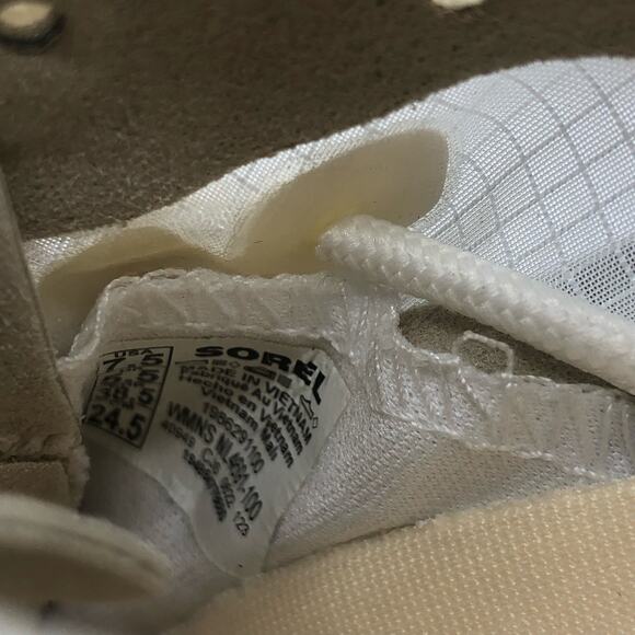 Sorel Women's Kinetic Breakthru Tech Lace Sneaker White Size US 7.5 - Picture 5 of 10